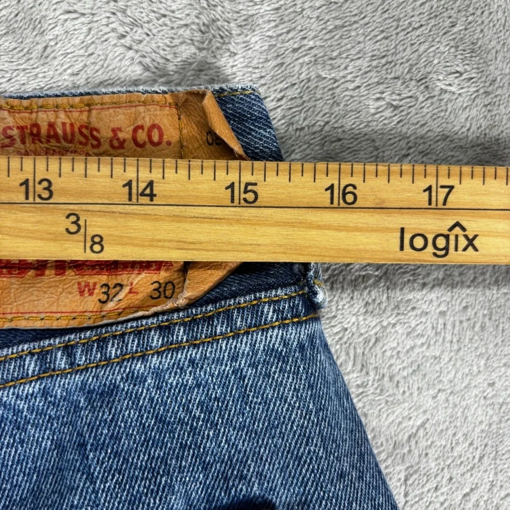 Levi's 501 Original Fit Jeans Mens 32x25 Medium Wash Blue Good Button‎ Fly